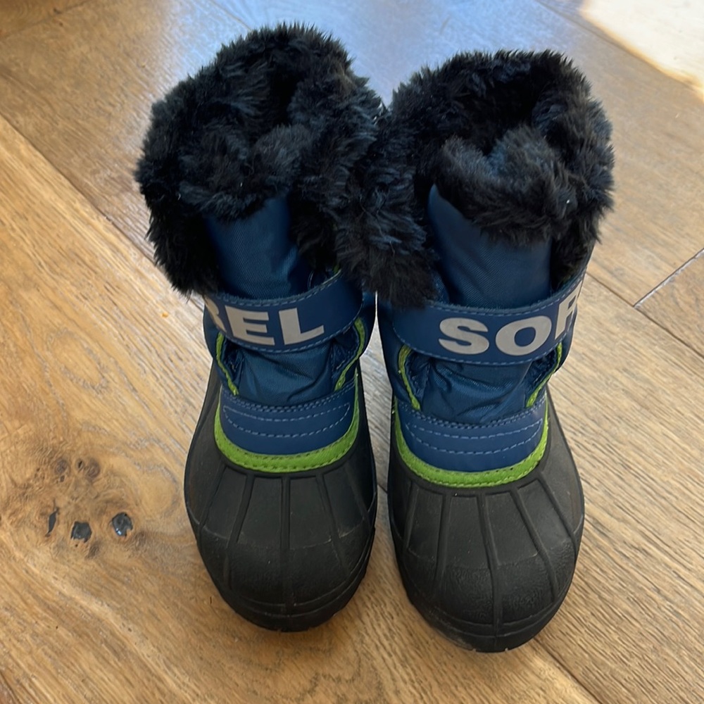 Blue Sorel Snow Boots - fantastic condition